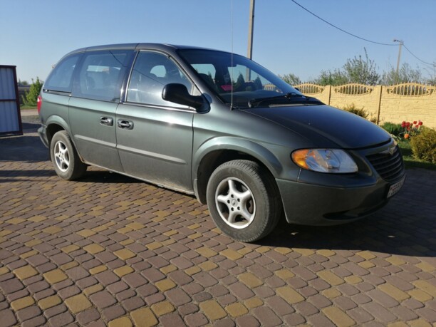 Chrysler Voyager IV, 7 мест, 2003 г.