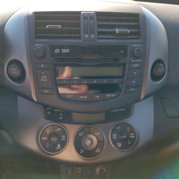 Toyota RAV4 III (XA30) · Рестайлинг, 5 мест, 2011 г.