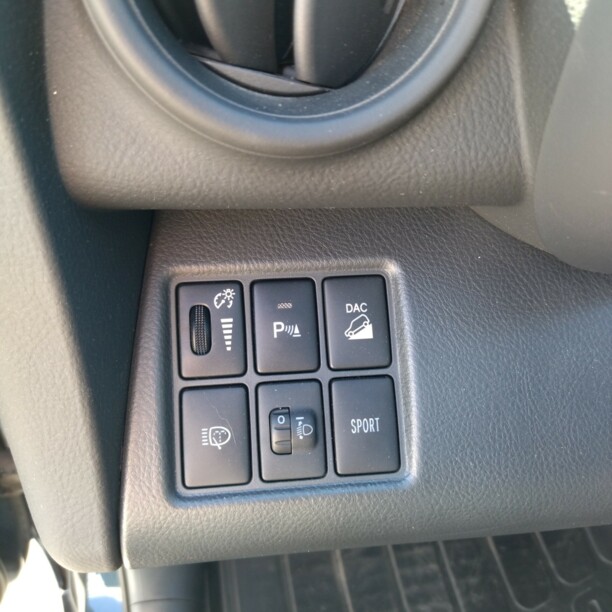 Toyota RAV4 III (XA30) · Рестайлинг, 5 мест, 2011 г.