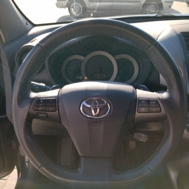 Toyota RAV4 III (XA30) · Рестайлинг, 5 мест, 2011 г.