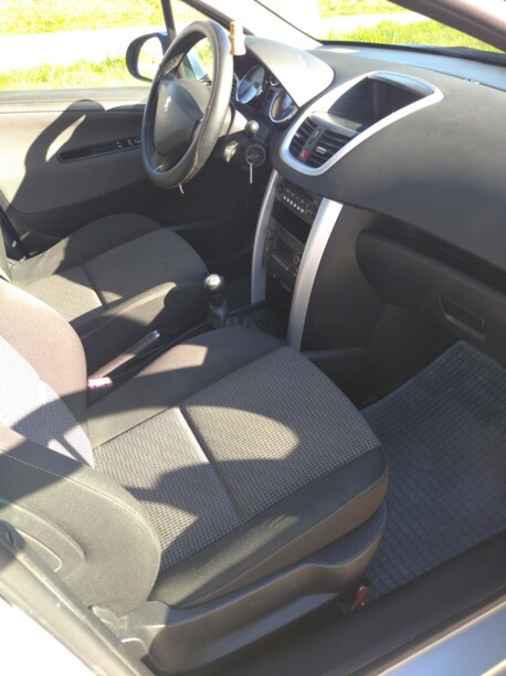 Peugeot 207 I · Рестайлинг, 2009 г.