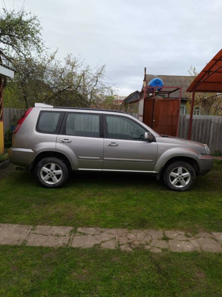 Nissan X-Trail I (T30), 5 мест, 2004 г.