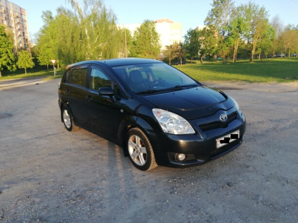 Toyota Corolla Verso III (AR10), 7 мест, 2007 г.