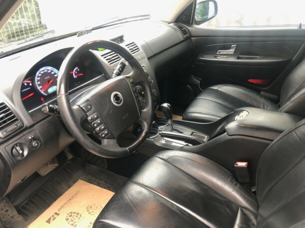 SsangYong Rexton II, 7 мест, 2012 г.