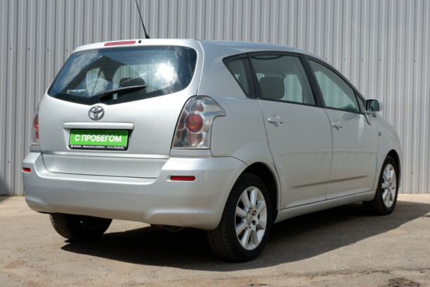Toyota Corolla Verso II (E121), 2005 г.