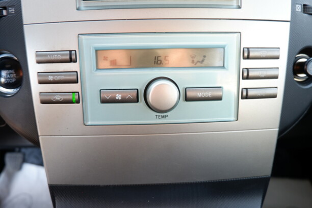 Toyota Corolla Verso II (E121), 2005 г.