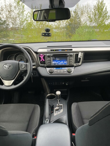 Toyota RAV4 IV (XA40), 5 мест, 2014 г.