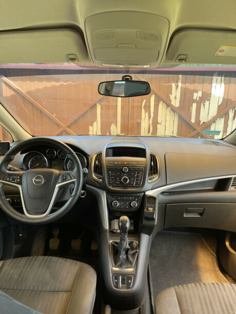 Opel Zafira C, 7 мест, 2012 г.