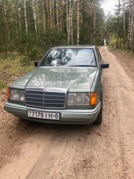 Mercedes-Benz E-Класс W124, S124, C124, A124, 1988 г.