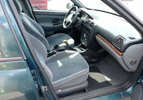 Peugeot 406 I · Рестайлинг, 2000 г.