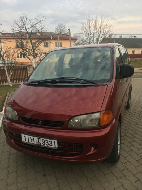 Mitsubishi Space Gear I, 1997 г.