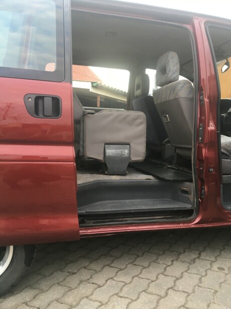 Mitsubishi Space Gear I, 1997 г.