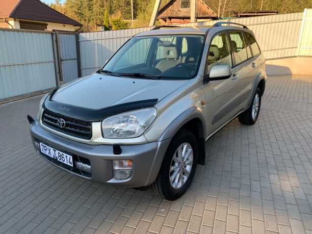 Toyota RAV4 II (XA20), 5 мест, 2001 г.