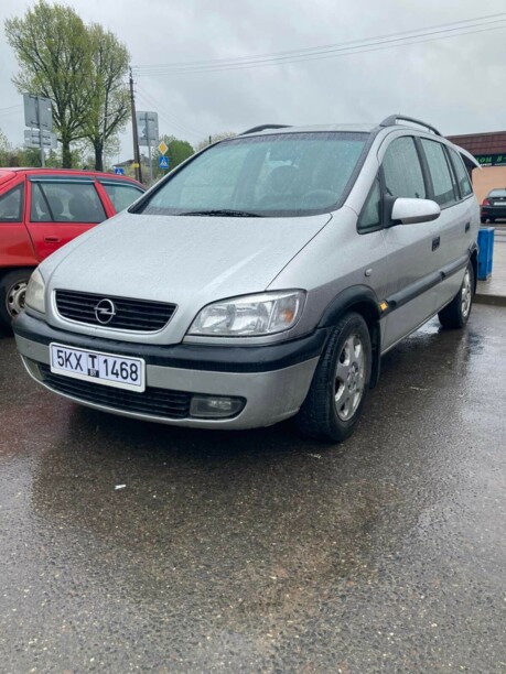 Opel Zafira A · Рестайлинг, 5 мест, 2002 г.