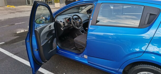Chevrolet Aveo T300, 2011 г.