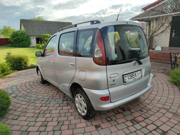 Toyota Yaris Verso, 2002 г.