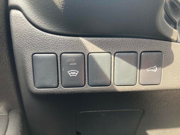 Mitsubishi Outlander III · 2-й рестайлинг, 5 мест, 2015 г.