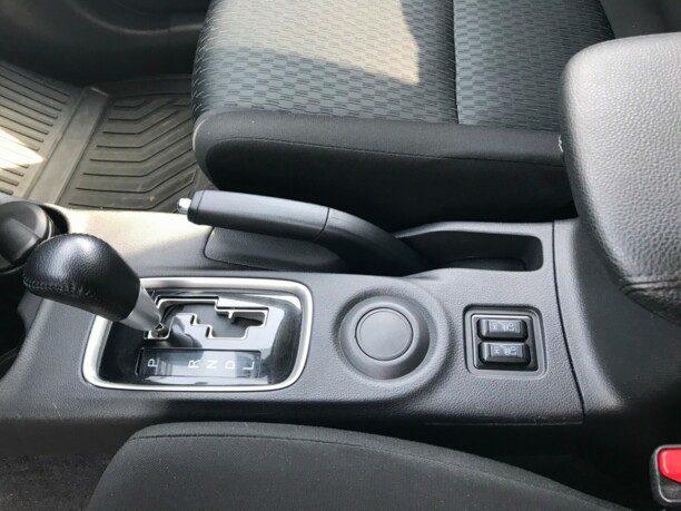 Mitsubishi Outlander III · 2-й рестайлинг, 5 мест, 2015 г.
