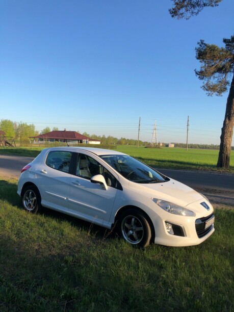 Peugeot 308 T7 · Рестайлинг, 2012 г.