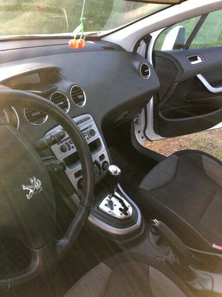 Peugeot 308 T7 · Рестайлинг, 2012 г.