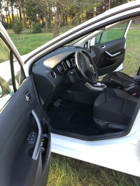 Peugeot 308 T7 · Рестайлинг, 2012 г.