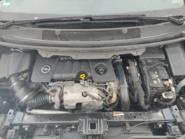 Opel Zafira C, 5 мест, 2015 г.