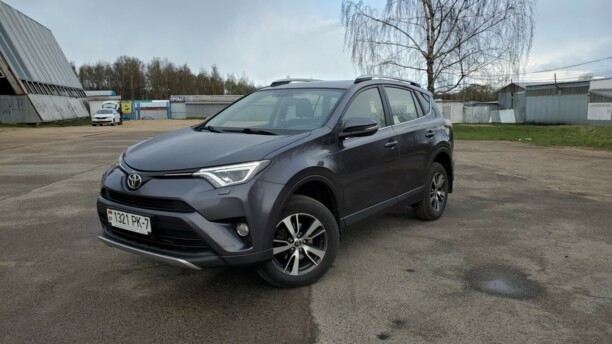 Toyota RAV4 IV (XA40) · Рестайлинг, 5 мест, 2015 г.
