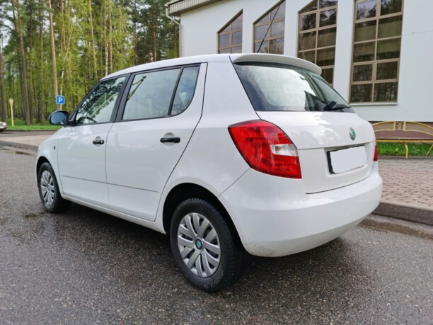 Skoda Fabia 5J, 2009 г.