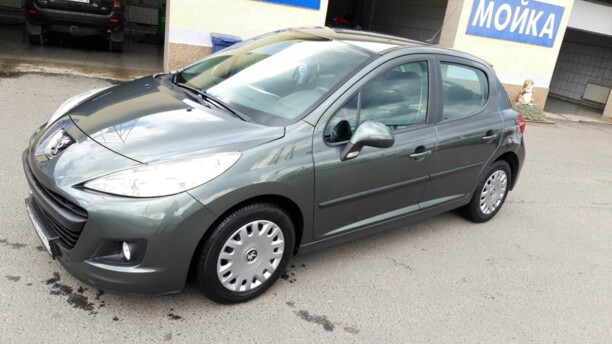 Peugeot 207 I · Рестайлинг, 2010 г.