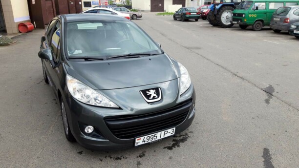 Peugeot 207 I · Рестайлинг, 2010 г.