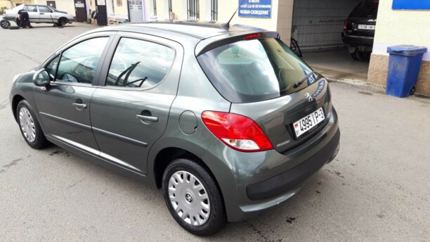 Peugeot 207 I · Рестайлинг, 2010 г.