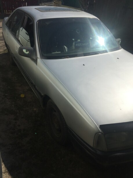Opel Omega A, 1988 г.