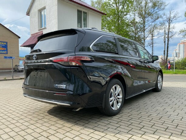 Toyota Sienna III (XL30), 7 мест, 2021 г.
