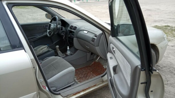 Mazda 626 GF, 2001 г.