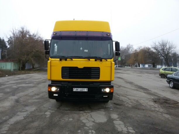 MAN F2000, 2002 г.