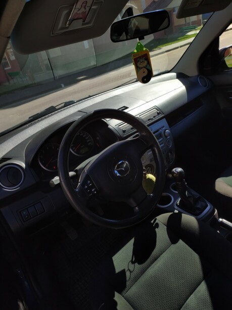 Mazda 2 I · Рестайлинг, 2006 г.