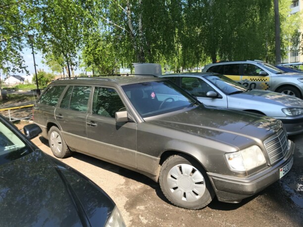 Mercedes-Benz E-Класс W124, S124, C124, A124, 1993 г.