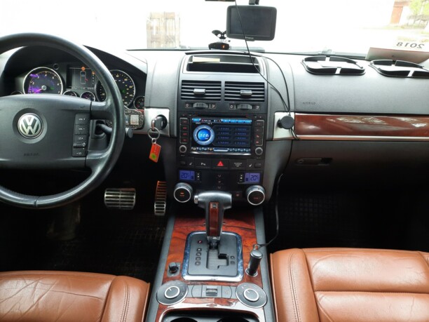 Volkswagen Touareg I, 2004 г.