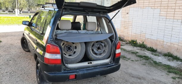 Mazda Demio DW, 1999 г.