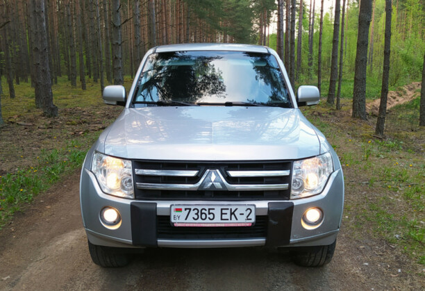 Mitsubishi Pajero IV, 5 мест, 2010 г.