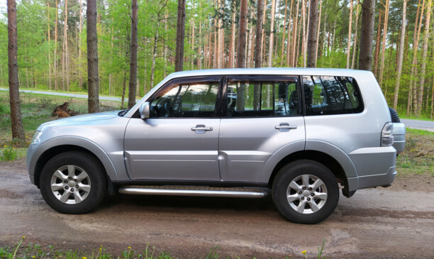 Mitsubishi Pajero IV, 5 мест, 2010 г.