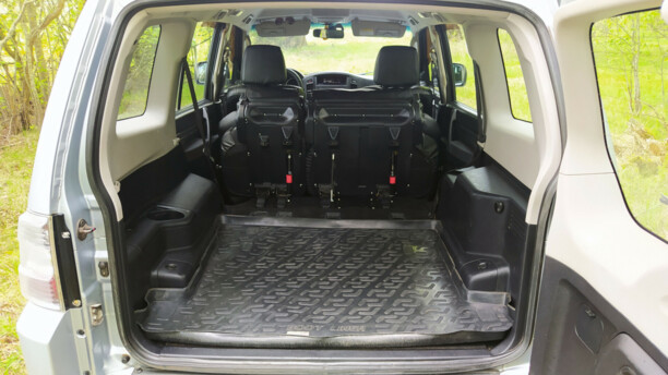 Mitsubishi Pajero IV, 5 мест, 2010 г.