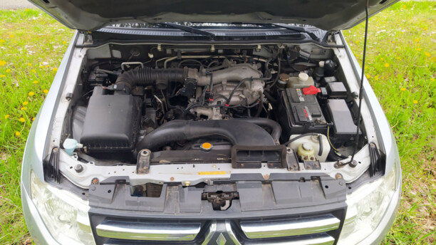 Mitsubishi Pajero IV, 5 мест, 2010 г.