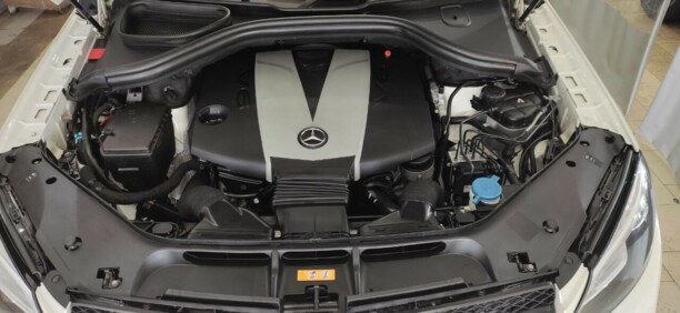 Mercedes-Benz M-Класс W166, 2012 г.