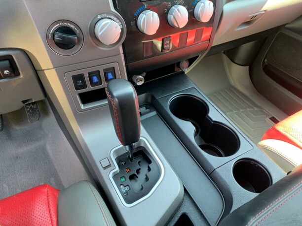 Toyota Tundra II, 2011 г.