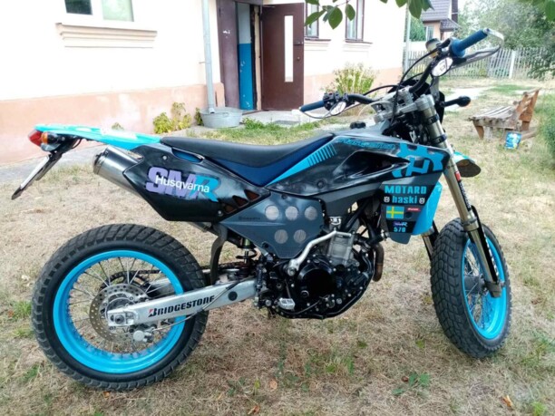 Husqvarna SMR Мотард, 2001 г.