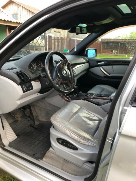 BMW X5 E53, 5 мест, 2001 г.