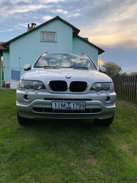 BMW X5 E53, 5 мест, 2001 г.