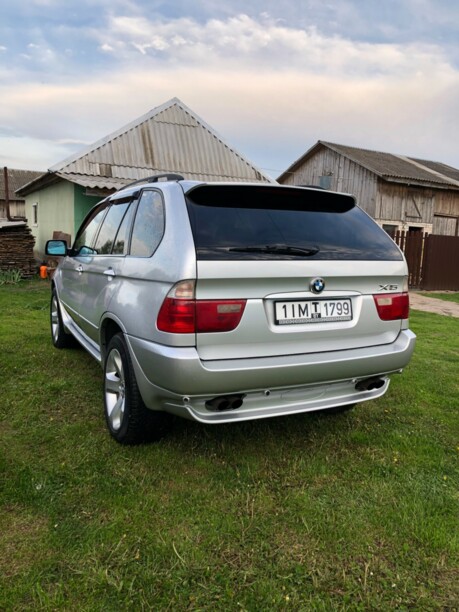 BMW X5 E53, 5 мест, 2001 г.