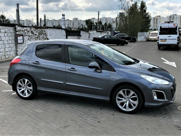 Peugeot 308 T7 · Рестайлинг, 2011 г.
